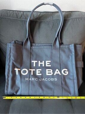 Marc Jacobs The Tote Bag Large Blue Shadow